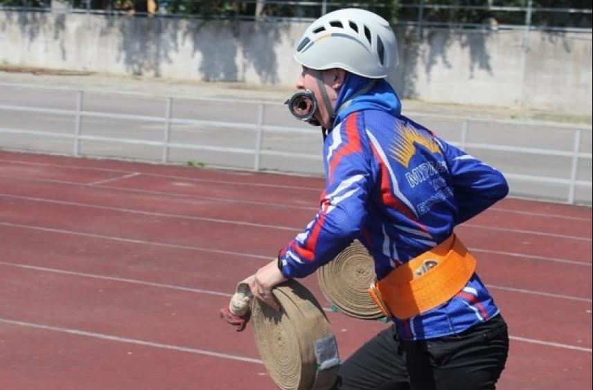 Кросс-эстафета открыла «Школу безопасности» в Новгородской области