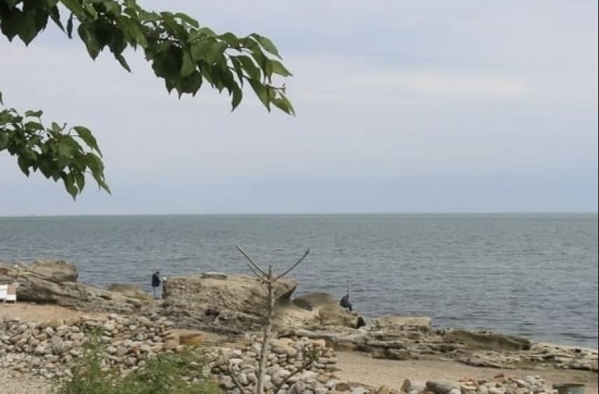 СК начал проверку после гибели детей  на пляже в Махачкале