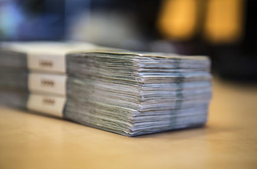 Белоруссия решила платить по внешнему долгу в нацвалюте