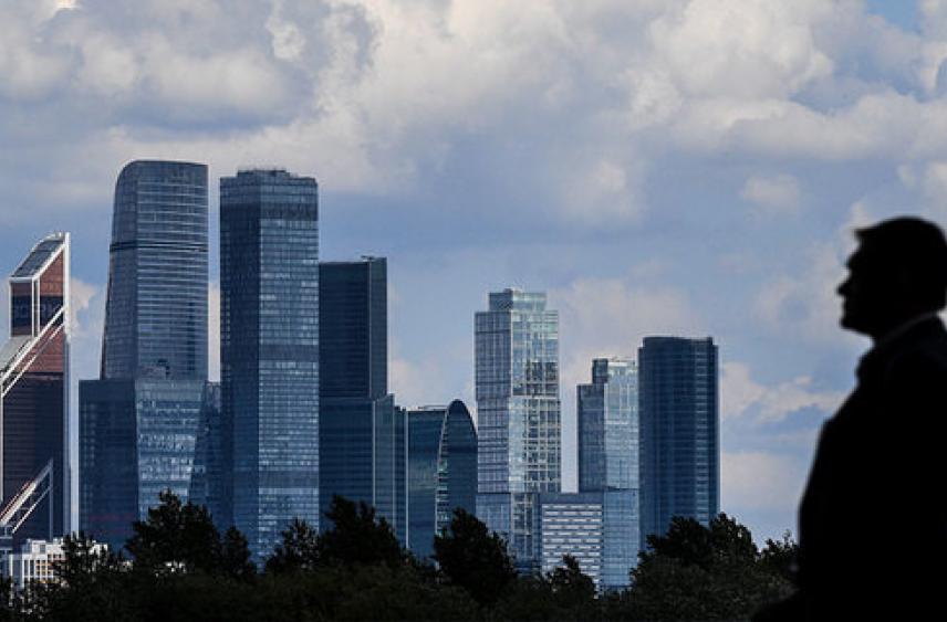 Минфин ждет роста поступлений от НДФЛ на богатых на 40% в 2023 году