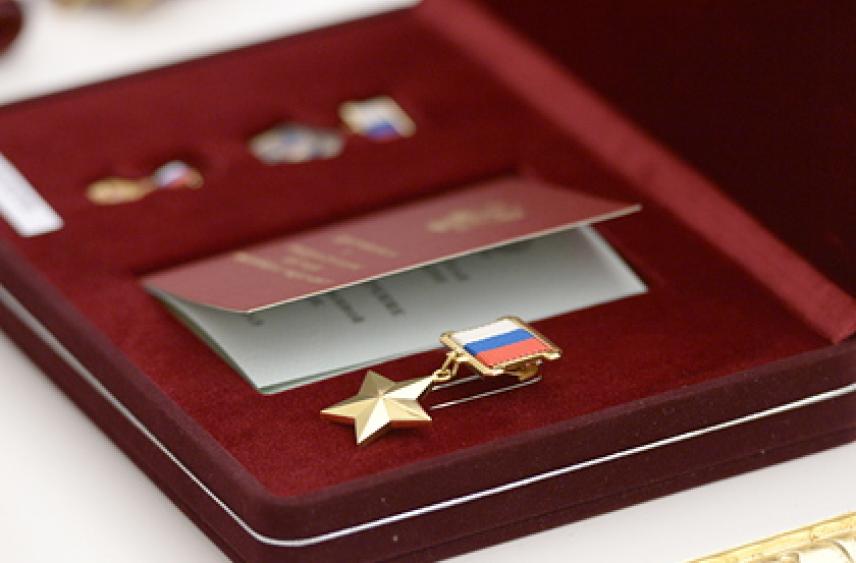 Британия уличила двоих Героев России в связях с ЧВК и ввела против них санкции