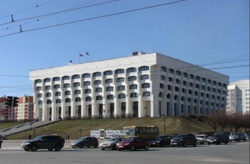 В 33 регионе определили лучшего госслужащего