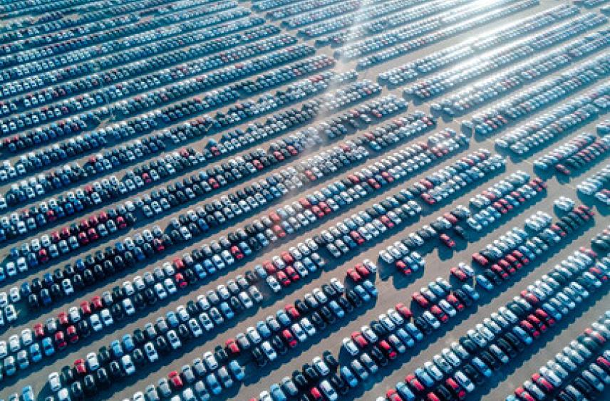 Десятки тысяч невостребованных новых авто сняли с воздуха в Подмосковье