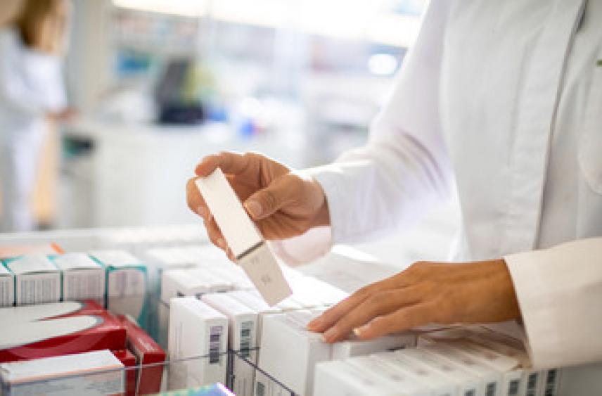 В ассоциации аптечных сетей поддержали идею продавать рецептурные лекарства онлайн