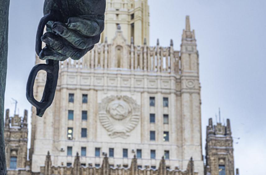 Россия потребовала от Норвегии решения вопроса с грузом для Шпицбергена