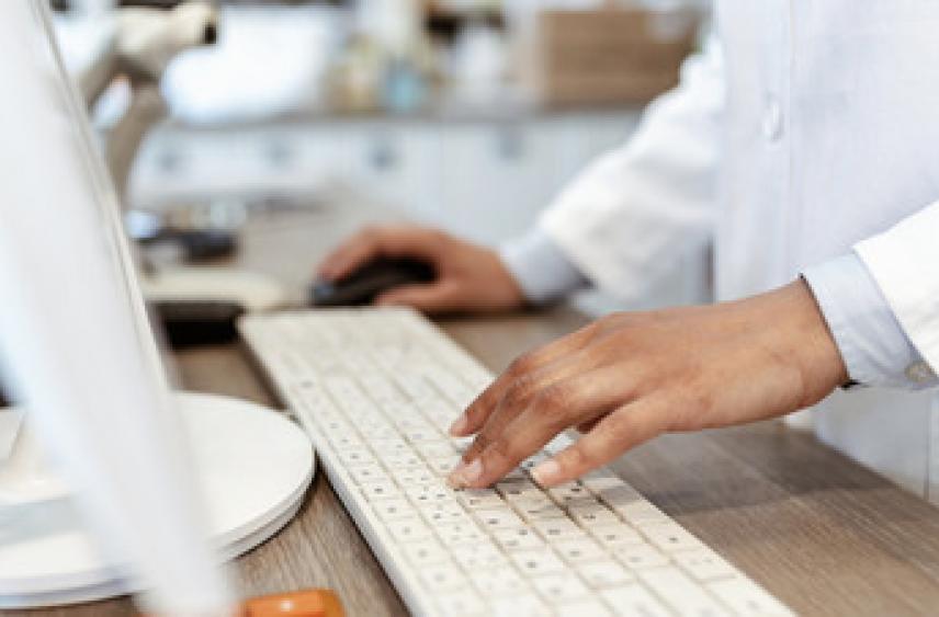 Врач Максютина рассказала о преимуществах электронных рецептов