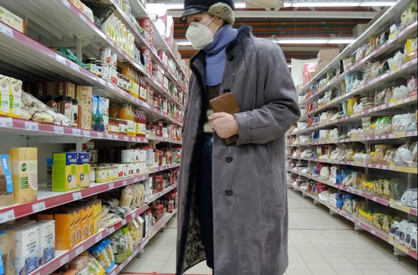 Главы ЦБ и Минэкономразвития поспорили из-за снижение цен на продукты