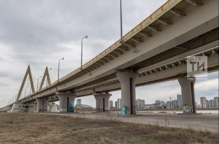 Казанцев и гостей приглашают на вечеринку под мостом Миллениум