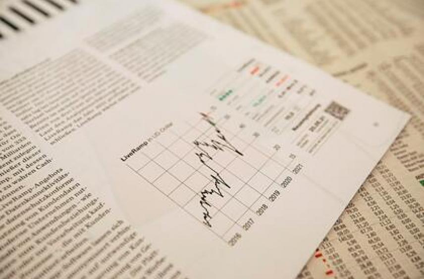 Доходы мировых компаний от продажи акций рекордно упали за последние 19 лет