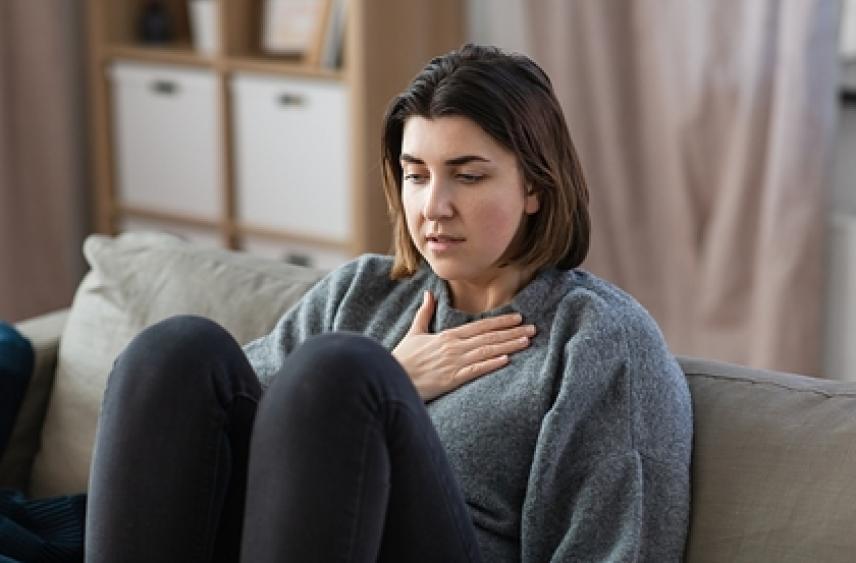 Изучен механизм возникновения длительных симптомов COVID-19