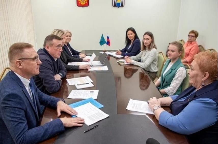 Многодетной семье на Сахалине подарят холодильный ларь в рамках благотворительного проекта