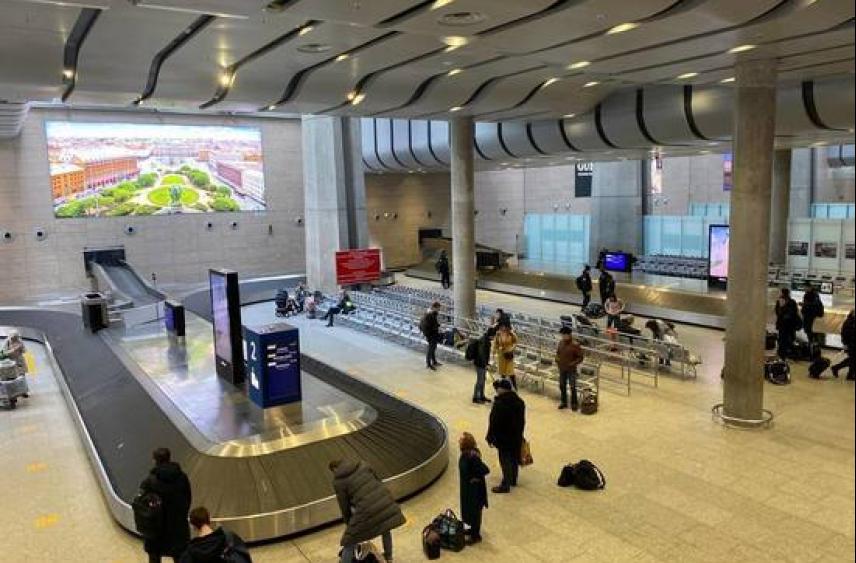 Самолет Петербург-Новосибирск экстренно приземлился в аэропорту Барнаула в ночь на 30 июня