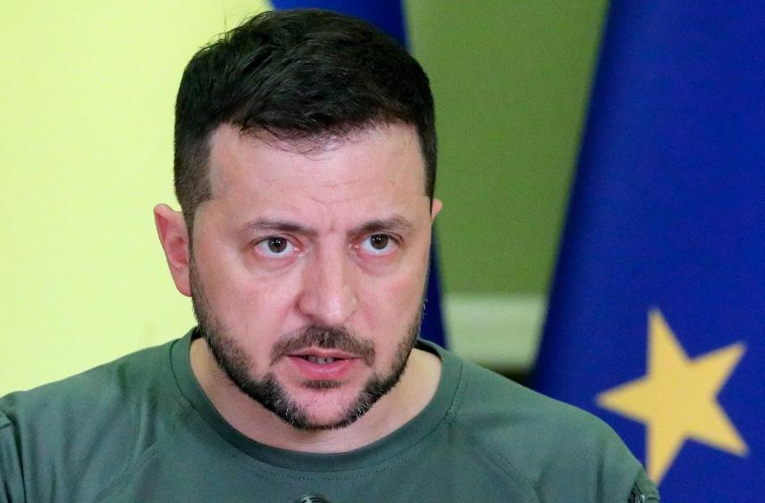 Зеленский пообещал разорвать отношения с Сирией после признания ДНР и ЛНР