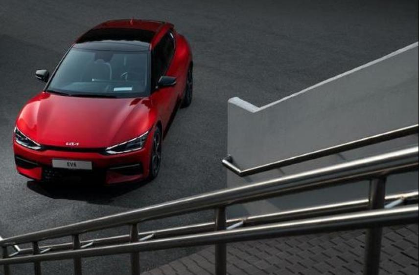 Стоянки-терминалы в Подмосковье оказались заполнены тысячами невостребованных авто