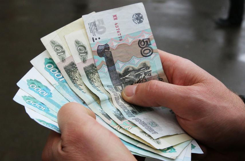 Детишкам — мелочишко: в России хотят установить минимальный размер алиментов