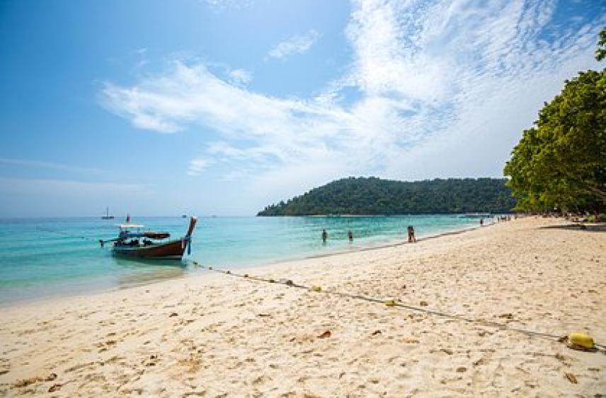Российский тревел-блогер нашел альтернативу Турции «с водой голубее и ценами ниже»