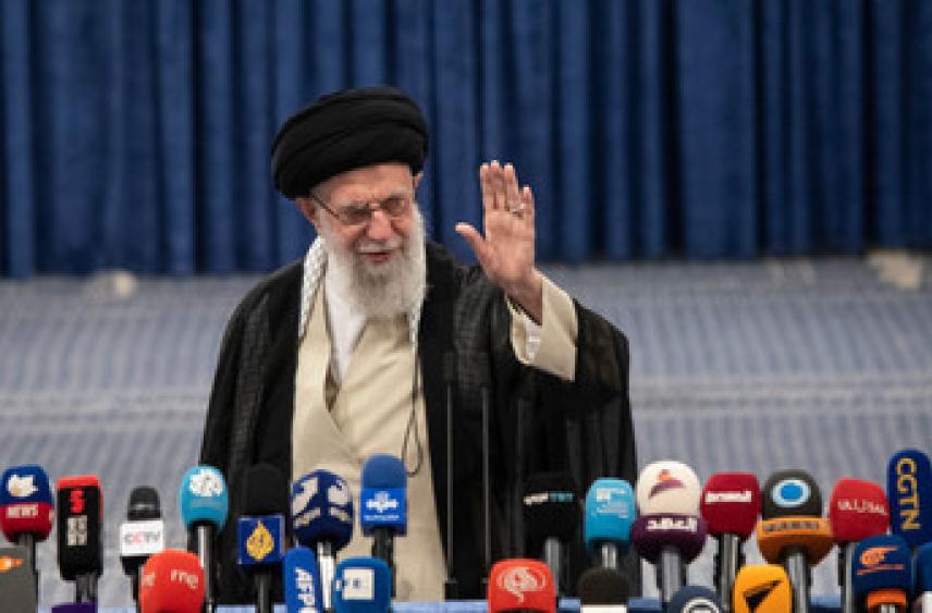 Хаменеи заявил, что конфликт на Украине разожгли США