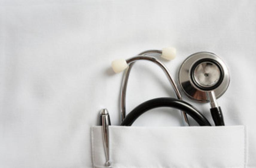 На Ямале врачи спасли женщину с перфорацией желудка