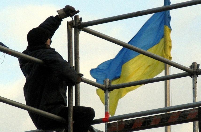 На Украине женщина пришла за помощью с российским паспортом