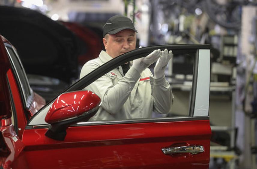 Федорищев: ситуация на «АвтоВАЗе» устойчива и стабильна