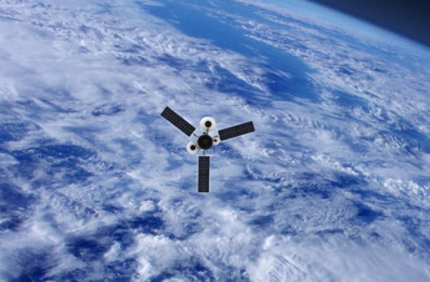 Туск заявил о запуске первых польских спутников в космос