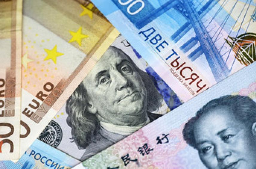 С учётом геополитики, действий ЦБ и сезонных факторов: как могут измениться валютные курсы в декабре