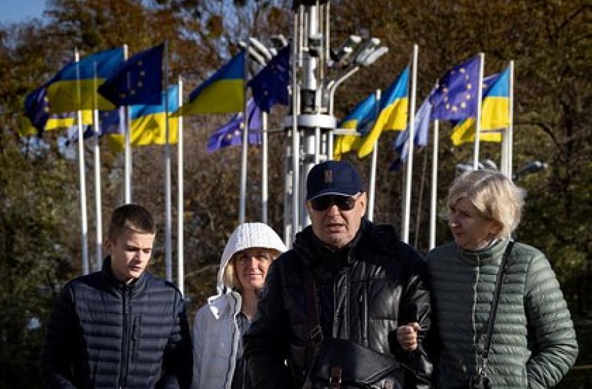 В ЕС призвали срочно закрыть «черную дыру» в финансах Украины