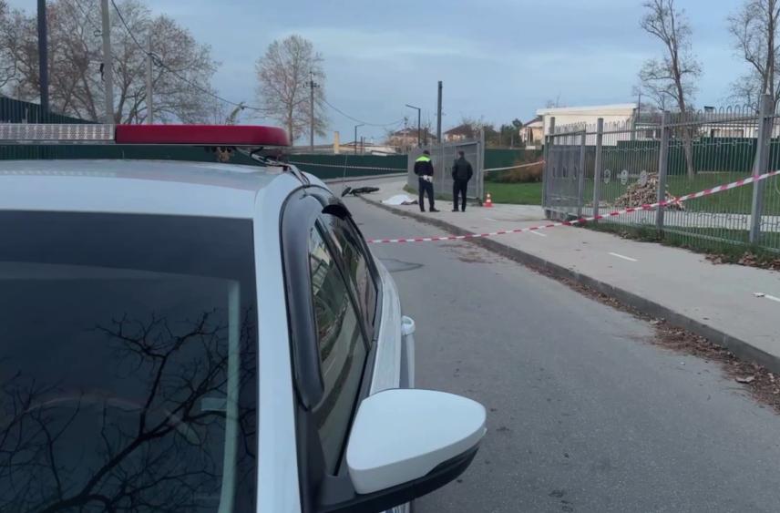 В Севастополе водитель электробайка погиб в ДТП на набережной Учкуевки