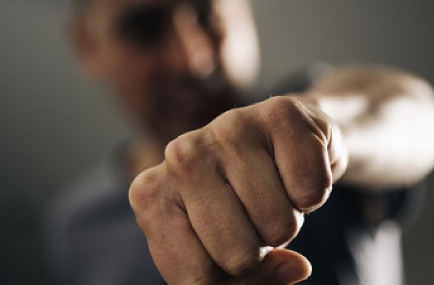 Первый замглавы Вологодской области ушёл в отставку после скандала с дракой