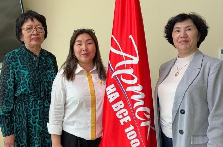 Элистинские педагоги повышают квалификацию в Артеке