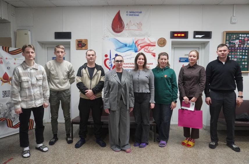 Сотрудники УФСИН Архангельской области стали донорами и сдали кровь