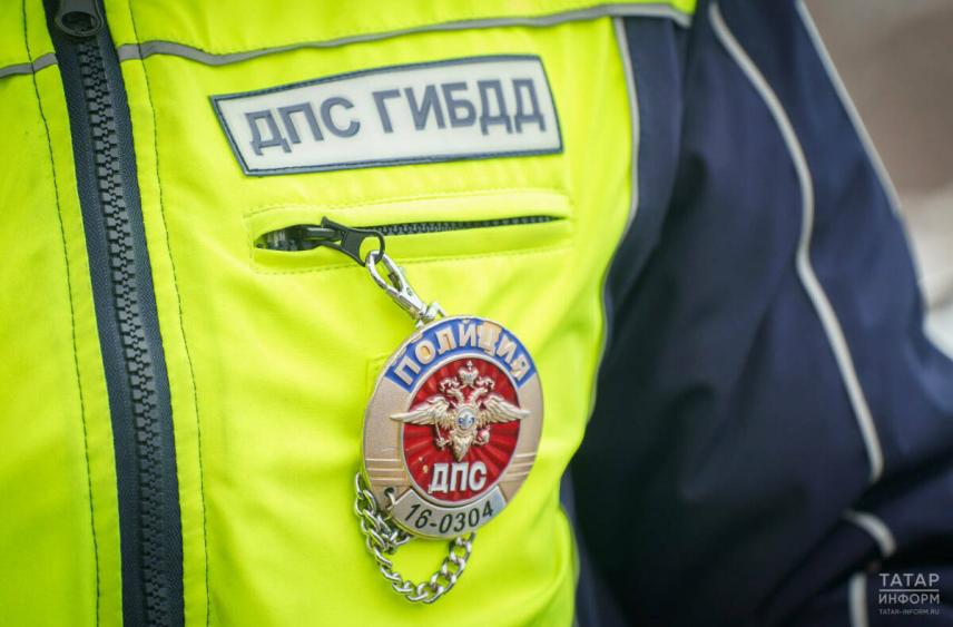 В Казани возникла пробка на Арбузова из-за аварии