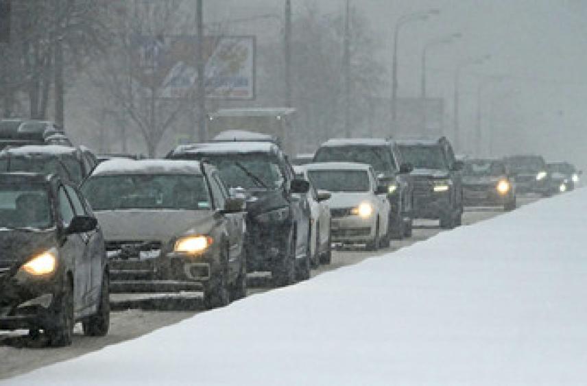Автоэксперт Алёхин рассказал об особенностях вождения в снегопад