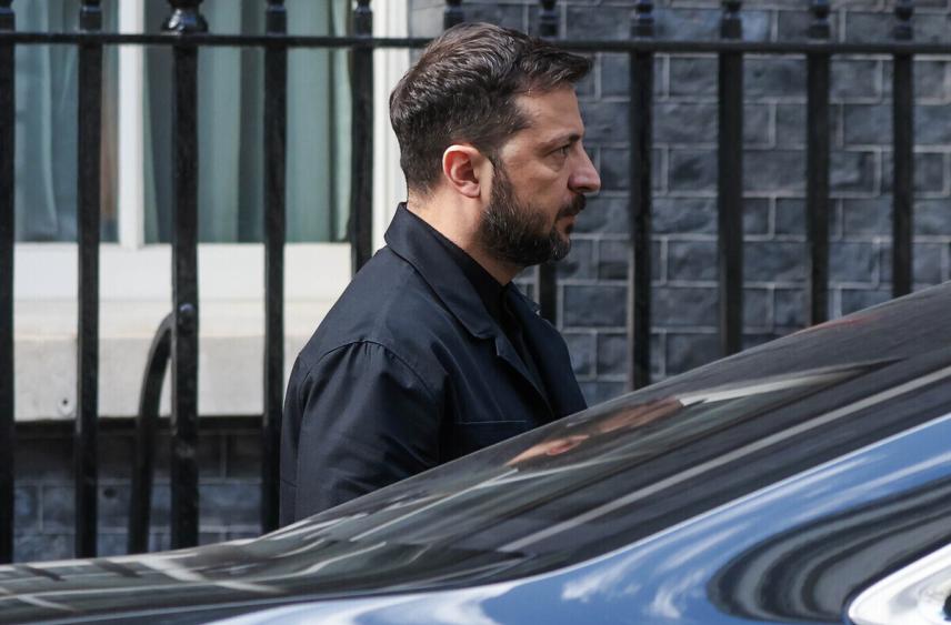 &#34;Рубит концы и сдает соратников&#34;: Мирошник объяснил решение Зеленского