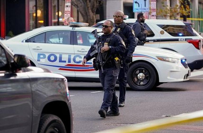 Стрельба возле Белого дома с участием нацгвардейцев попала на видео