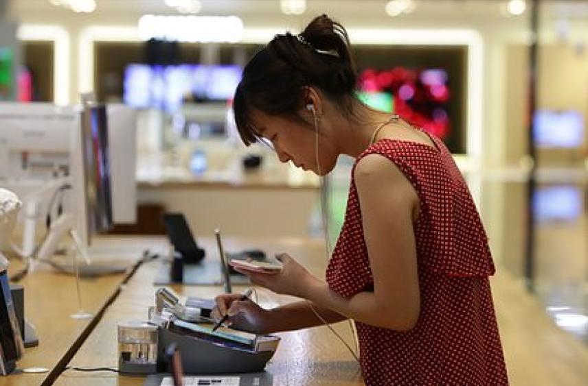 Раскрыт самый дорогой смартфон Samsung