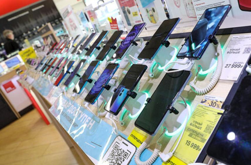 Смартфоны в России подорожают на 5-10% после введения техсбора