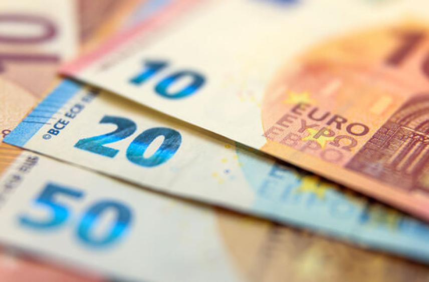 Politico: сумма «репарационного кредита» Украине может составить 210 млрд евро