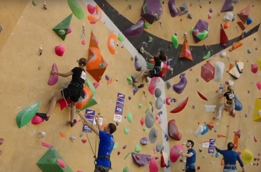 Калининградские скалолазы добрались до вершины за одну попытку