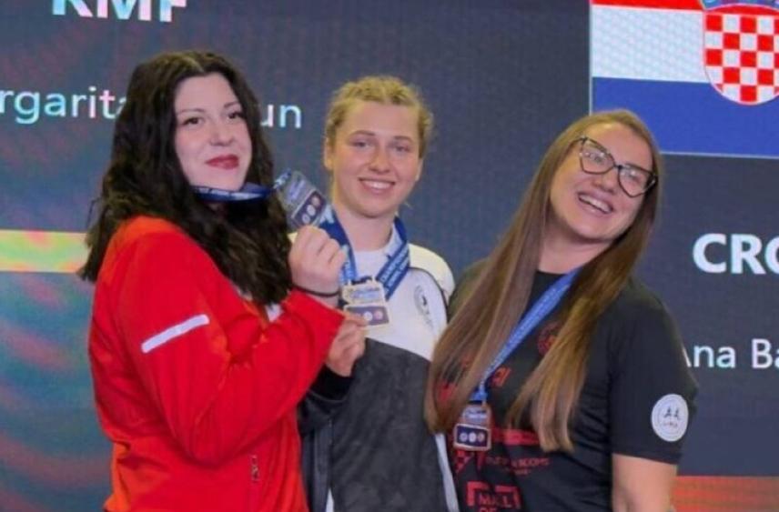 Петербуржцы завоевали 4 медали на чемпионате и первенстве Европы по муайтай