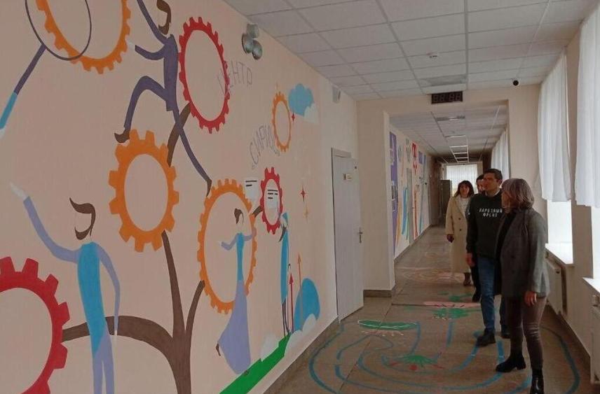 В Каланчакском округе школу украсили при поддержке ОНФ Мордовии