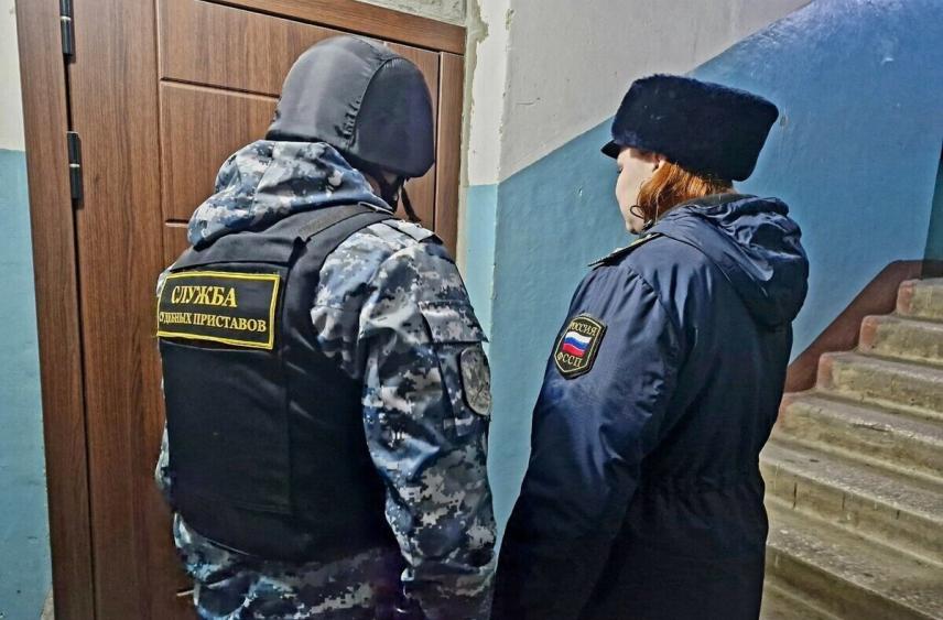 Три дня ареста вместо долгих уговоров: как тамбовская мать нашла работу ради дочери