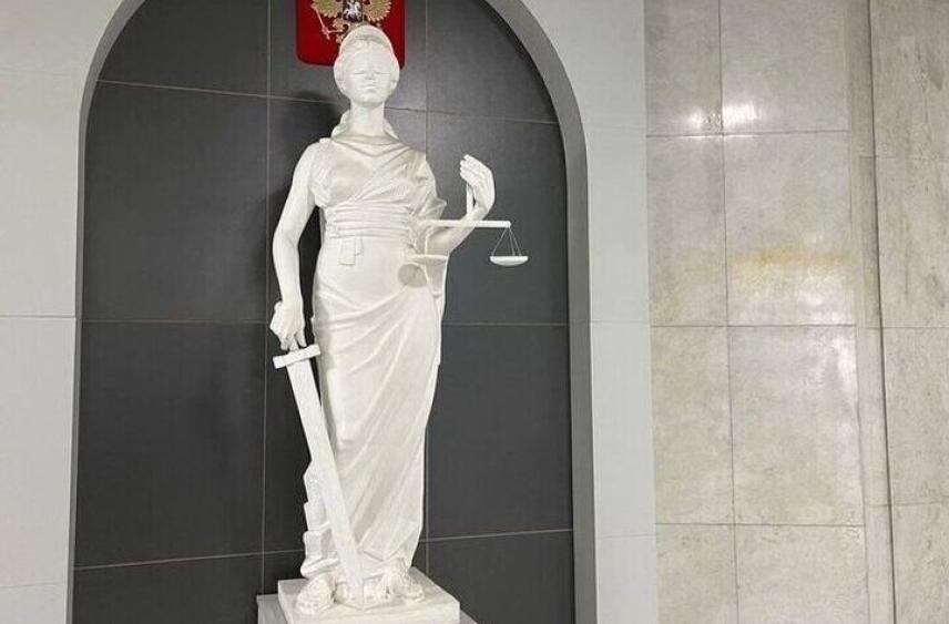 Житель Джанкоя получил три года колонии за нападение на полицейского