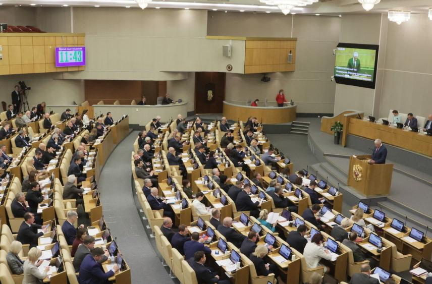 Названы плюсы и минусы идеи о социальном минимуме выплат на детей при разводе родителей