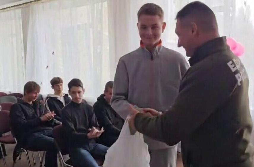 Юных футболистов Скадовска наградили за призовое место в «Уличной Лиге»