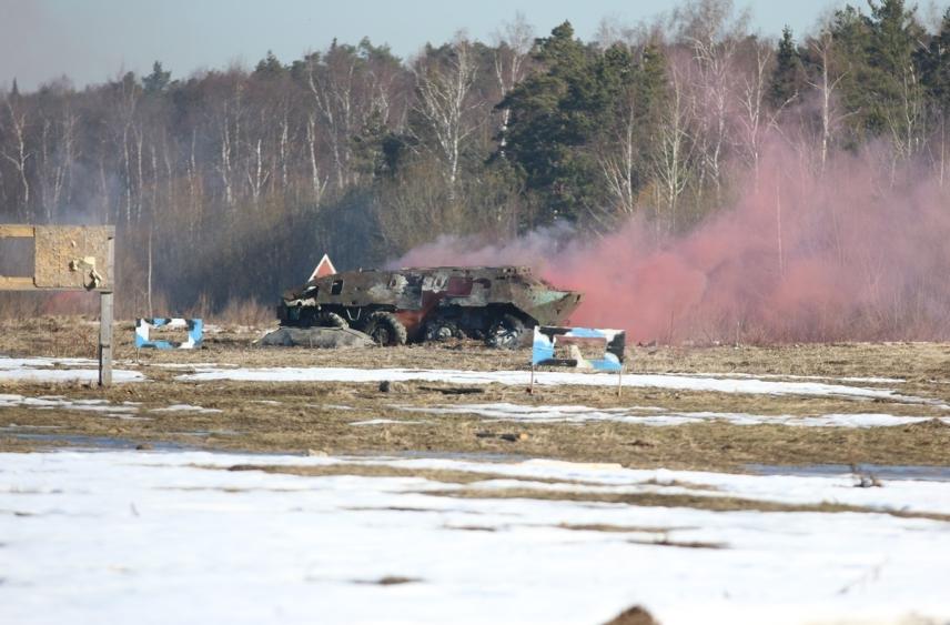 Ермак после отставки неожиданно выехал на фронт