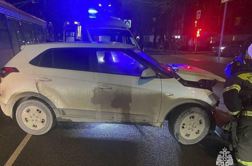 На дороге Тула-Новомоковск сгорел легковой автомобиль