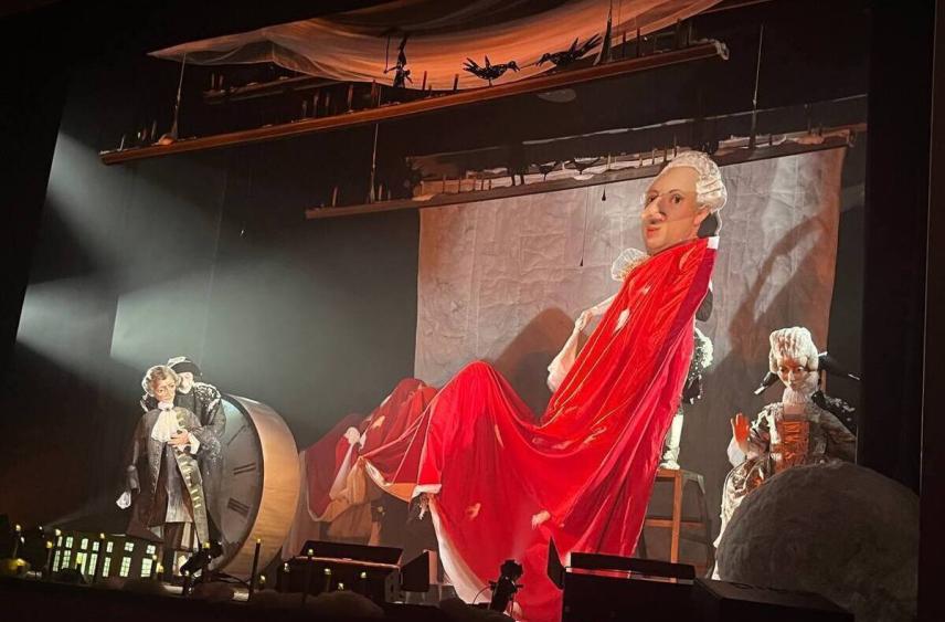 Премьера в Театре кукол: «Черная курица или Подземные жители» покорила зрителей