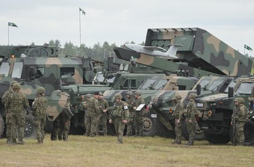 Польша намерена потратить десятки миллиардов евро на программу милитаризации