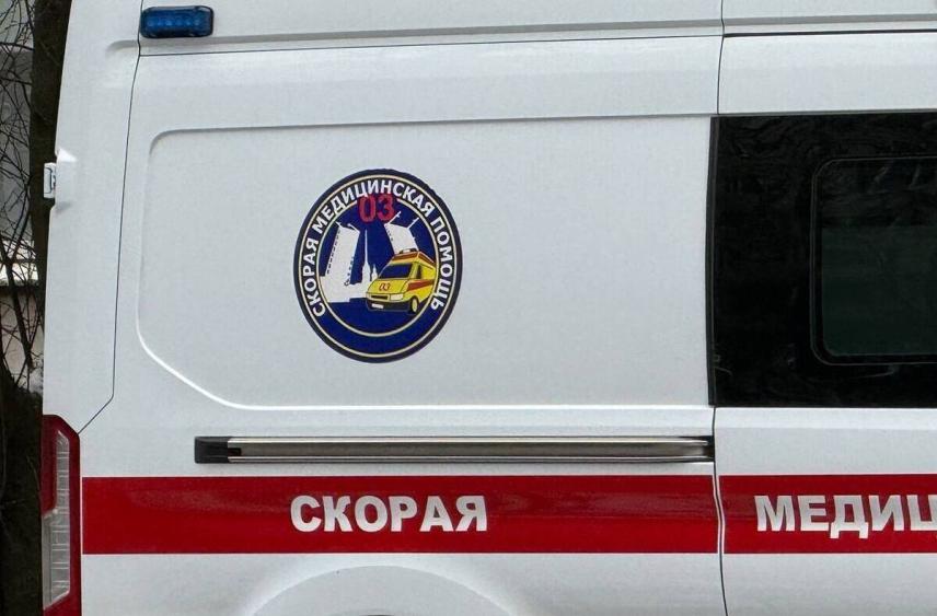 В Невском районе пациент напал на фельдшера и убежал в неизвестном направлении